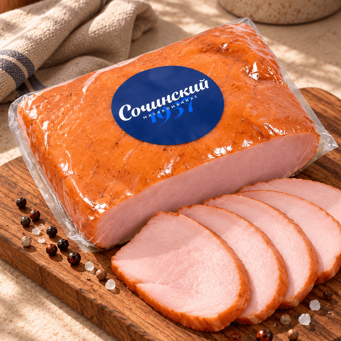 Окорок копчено-вареный порционный кусок В/У "Сочинский мясокомбинат", 1кг